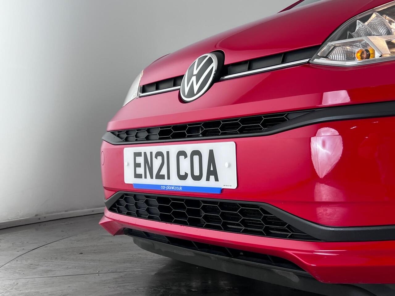 Volkswagen up! thumbnail Lights Front