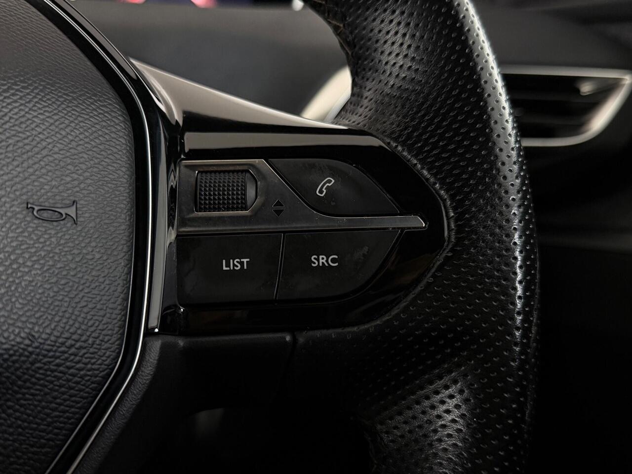 Peugeot 3008 thumbnail Misc Controls