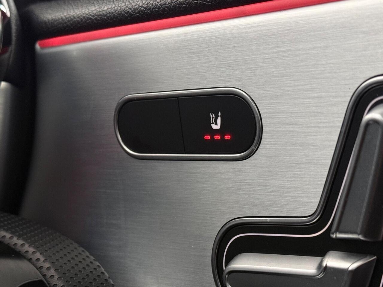 Mercedes-Benz A Class thumbnail Misc Controls