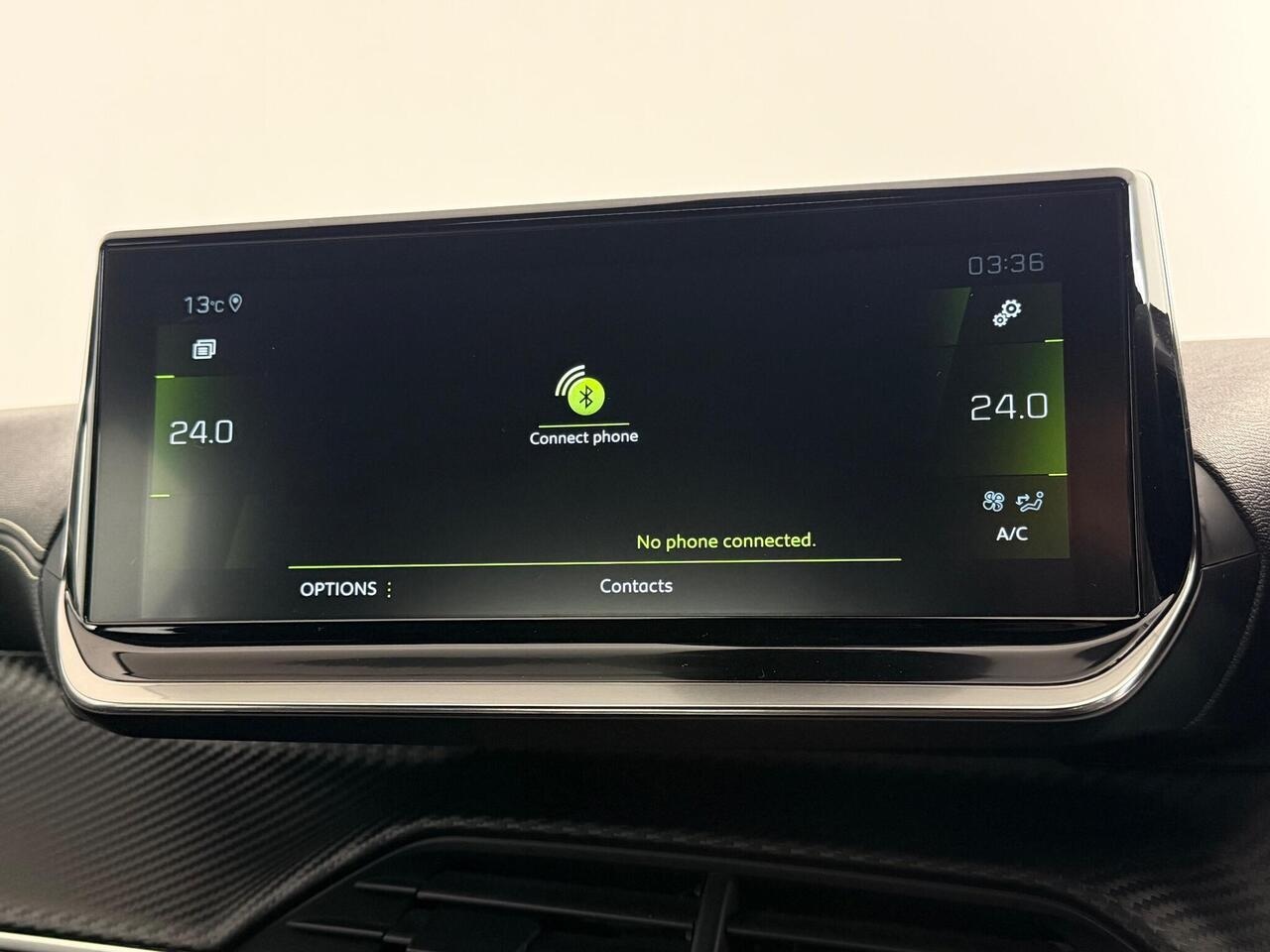 Peugeot 208 thumbnail Infotainment System