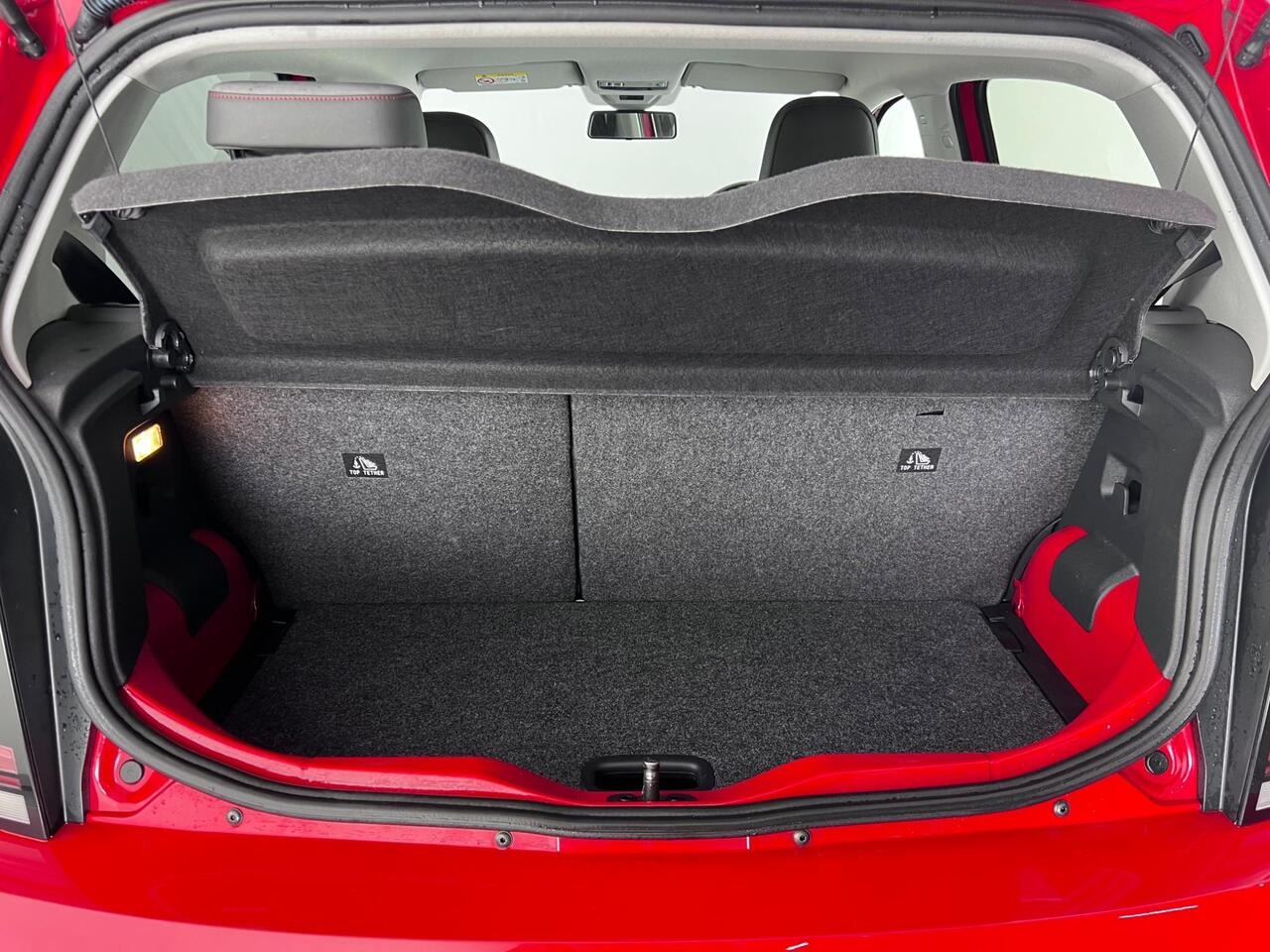 Volkswagen up! thumbnail Boot