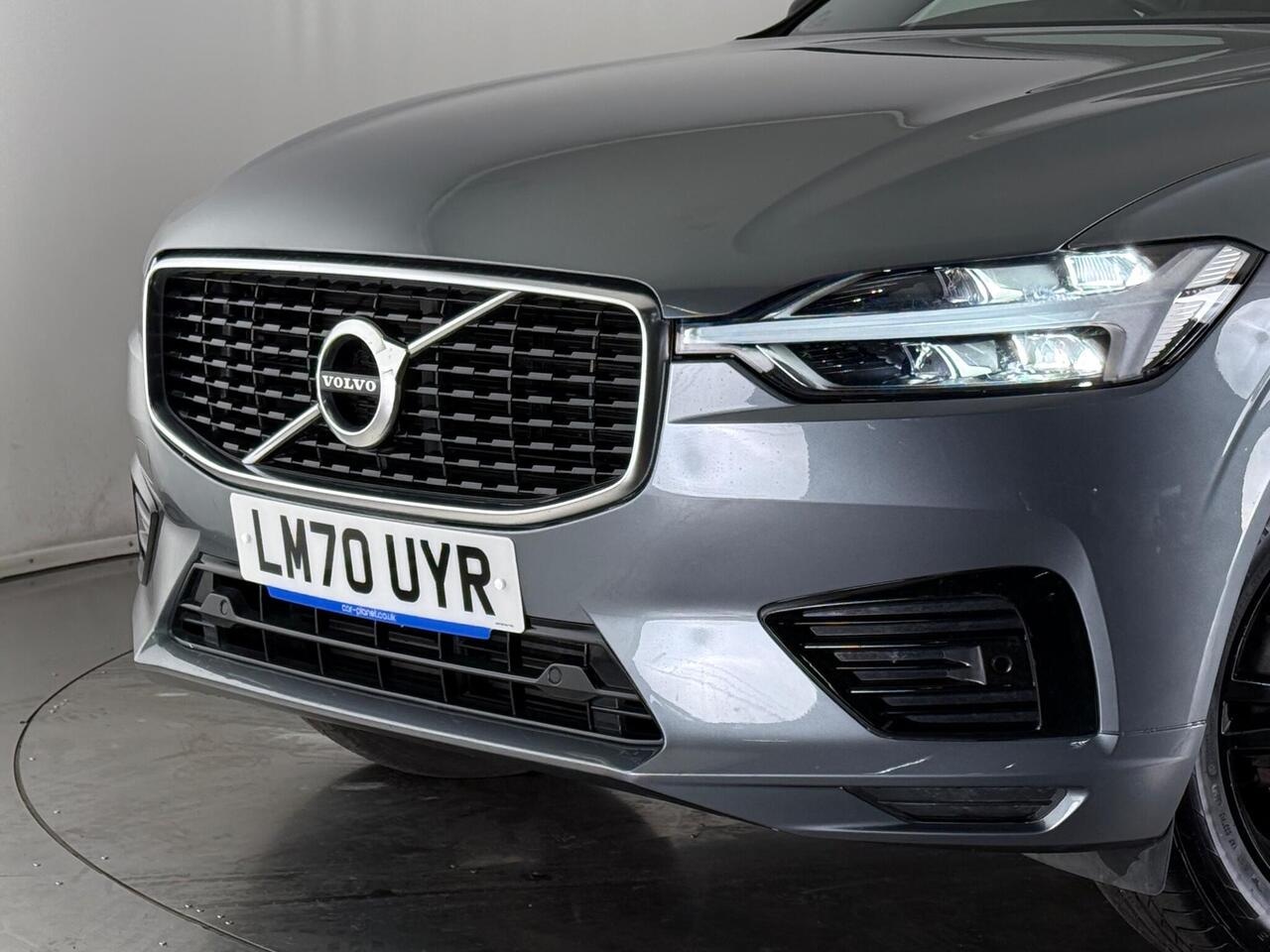 Volvo XC60 thumbnail Lights Front