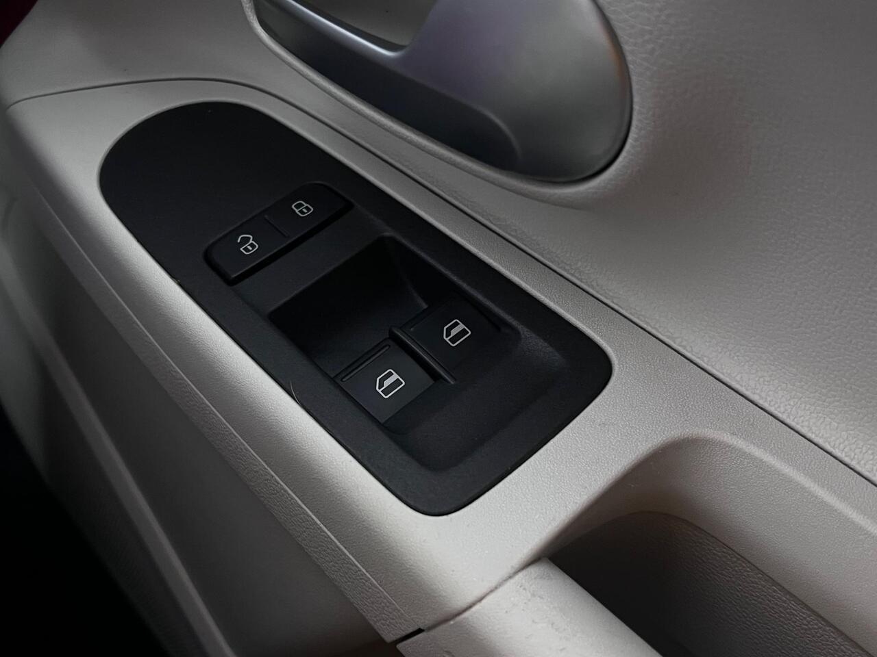 Volkswagen up! thumbnail Misc Controls