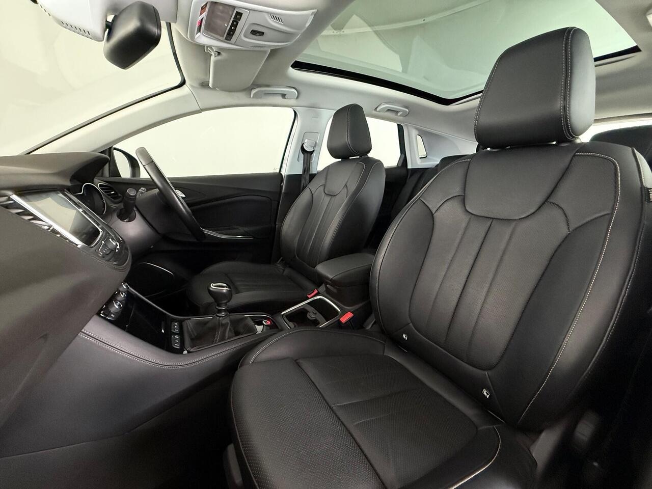 Vauxhall Grandland X thumbnail Seat Front Passenger