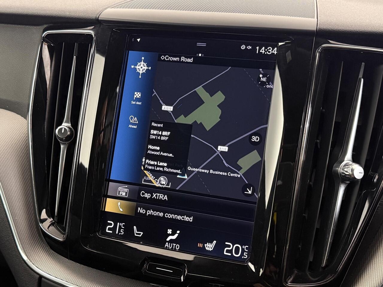 Volvo XC60 thumbnail Infotainment System