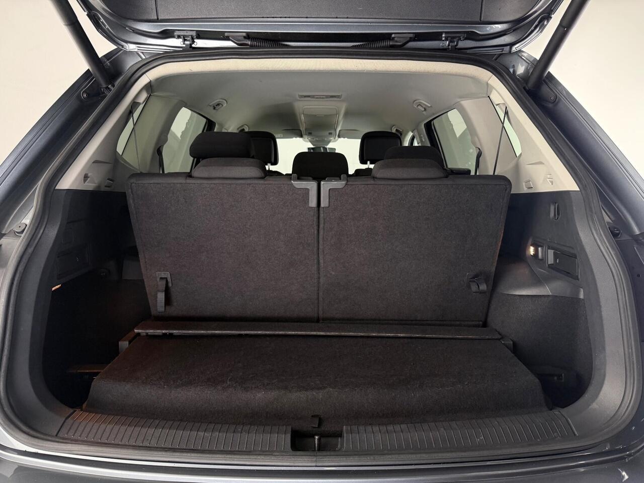 Volkswagen Tiguan Allspace thumbnail Boot