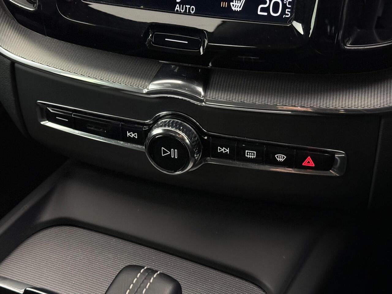 Volvo XC60 thumbnail Misc Controls