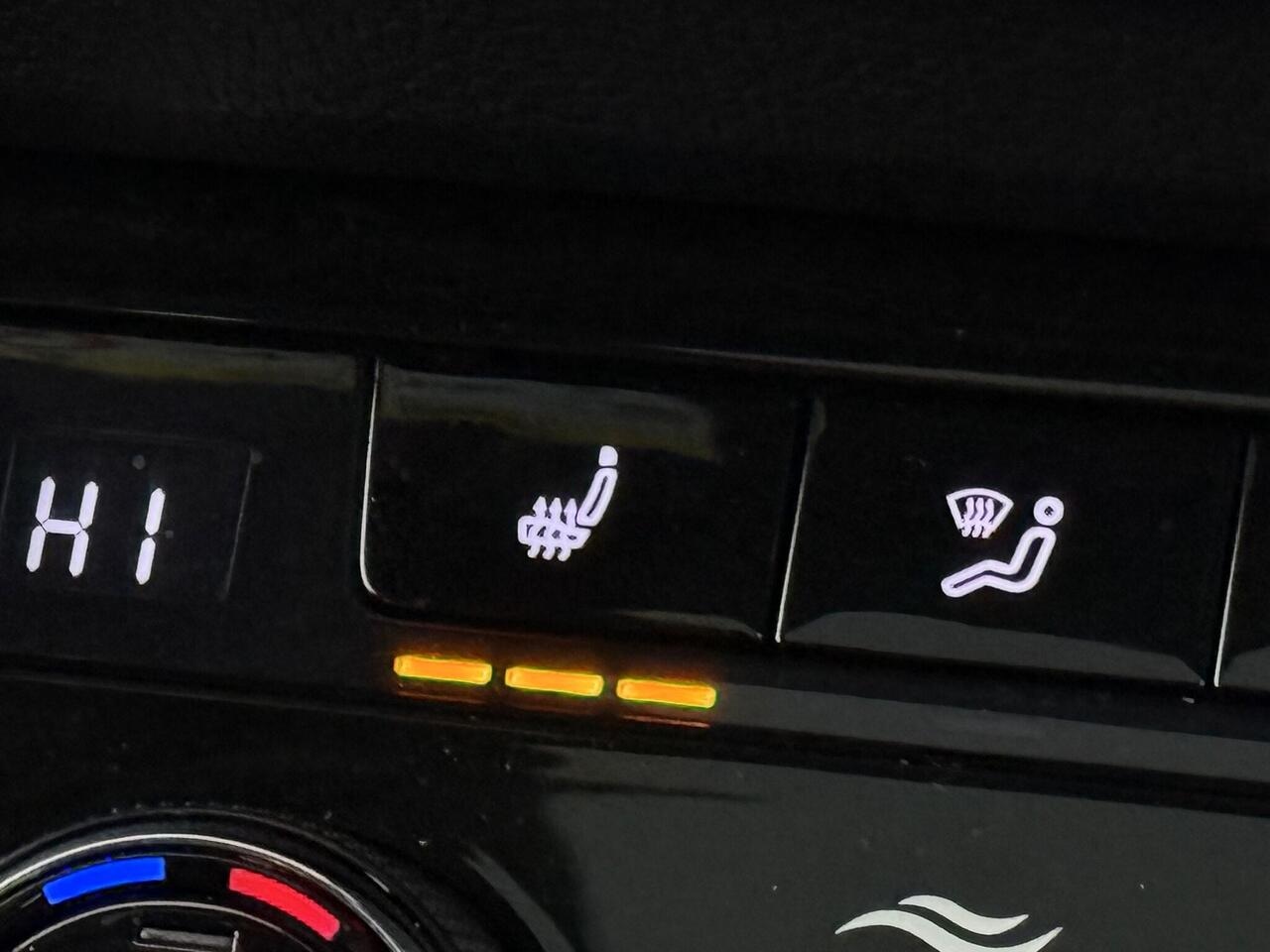 Skoda Karoq thumbnail Misc Controls