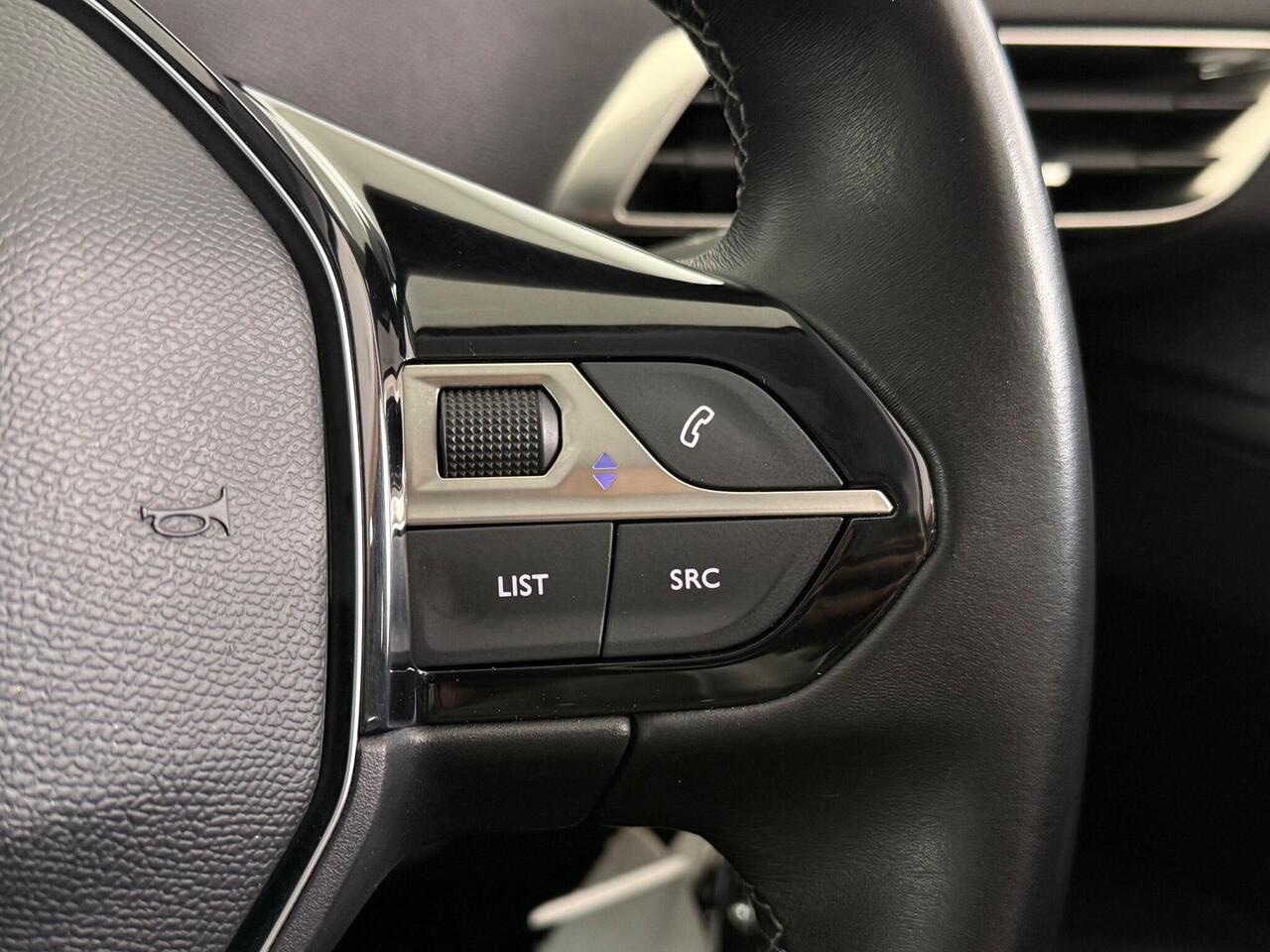 Peugeot 3008 thumbnail Misc Controls