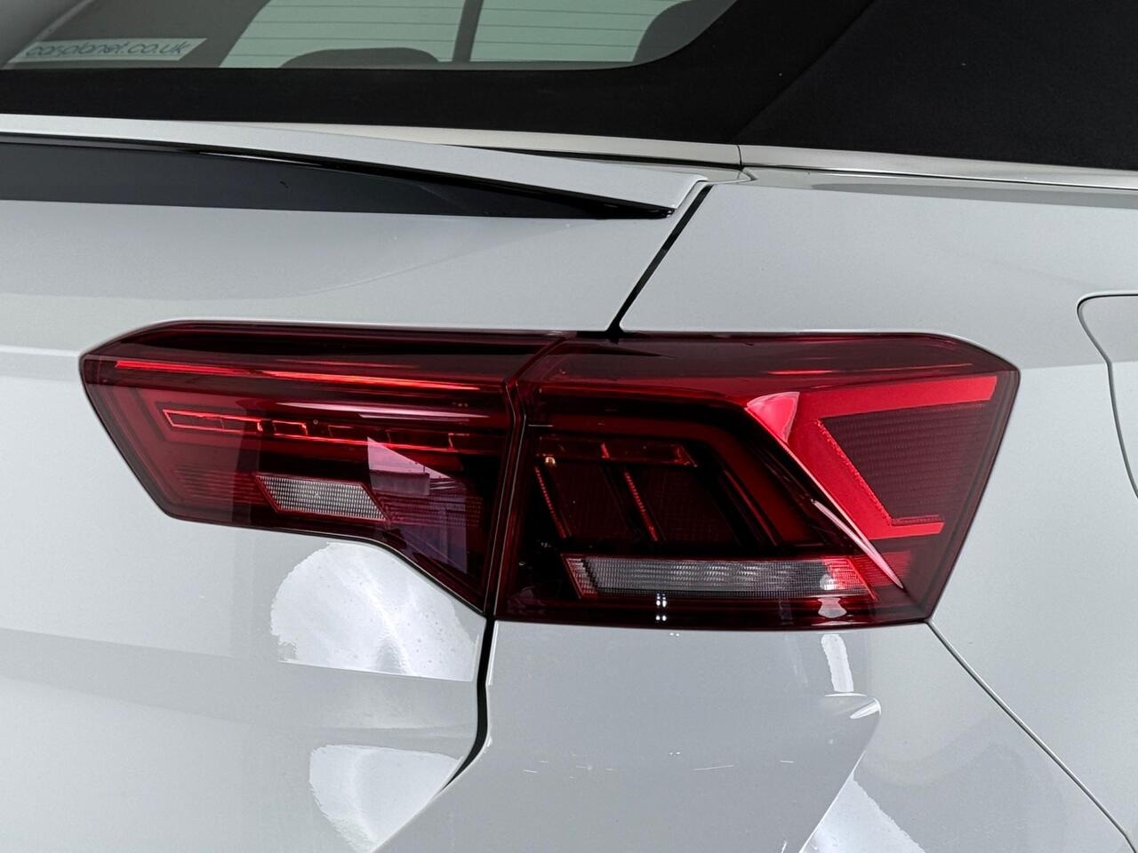 Volkswagen T-Roc thumbnail Lights Rear