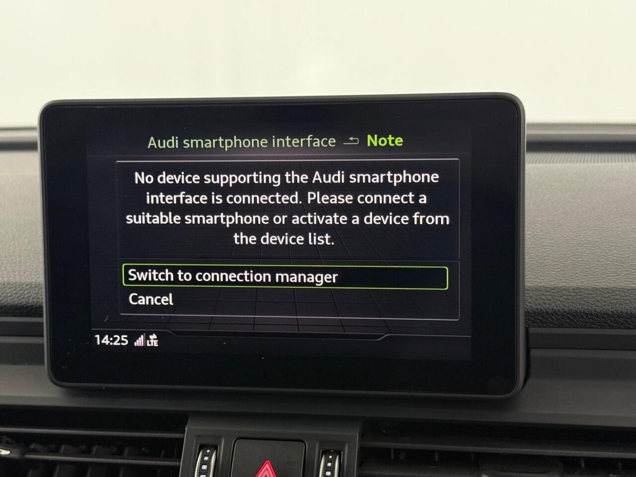 Audi Q5 thumbnail Infotainment System