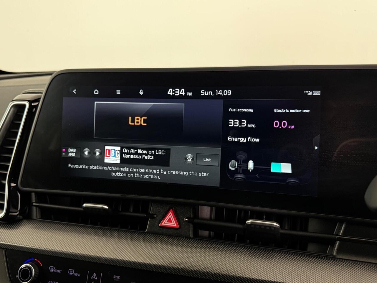 Kia Sportage thumbnail Infotainment System