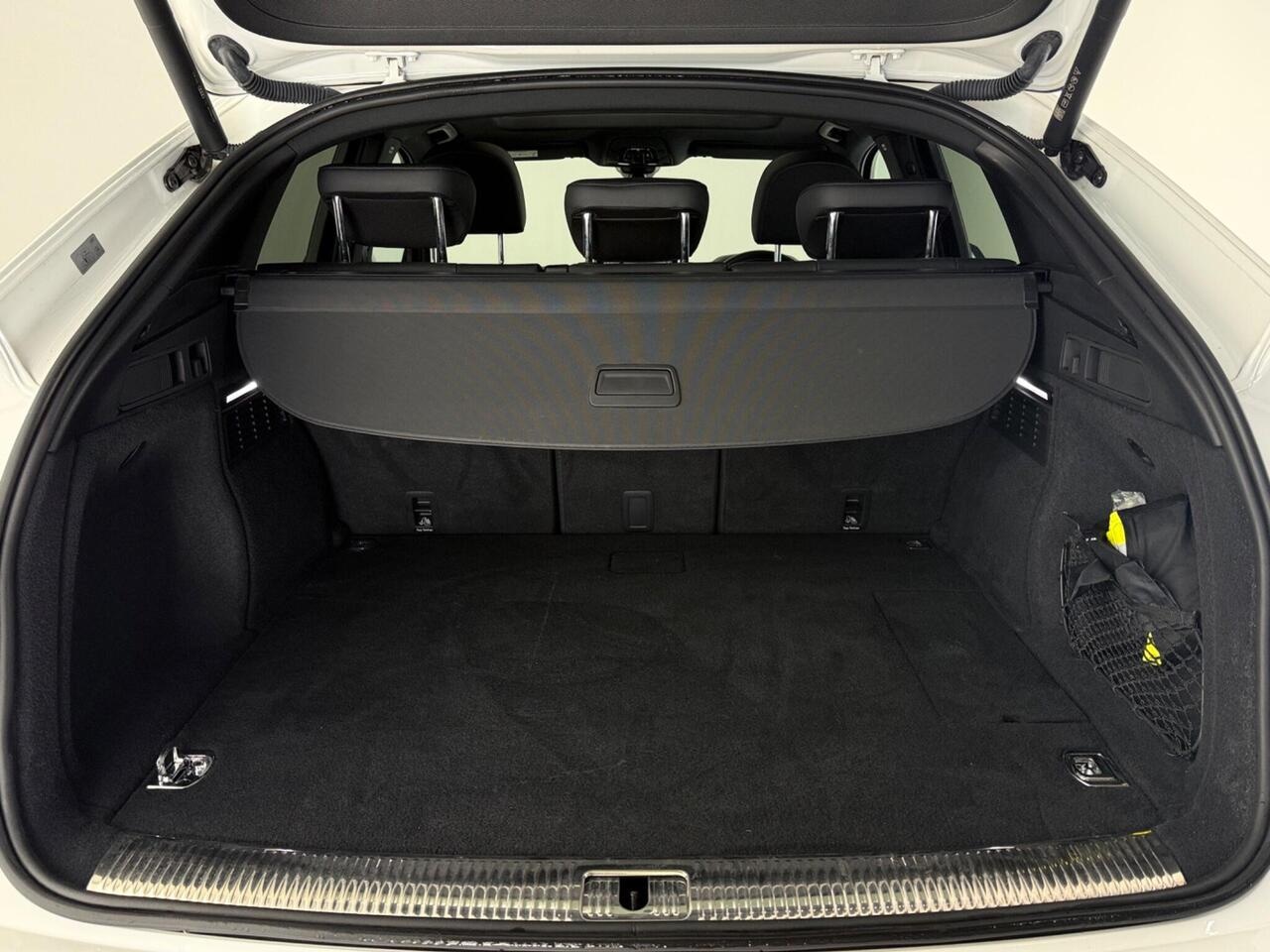 Audi Q5 thumbnail Boot