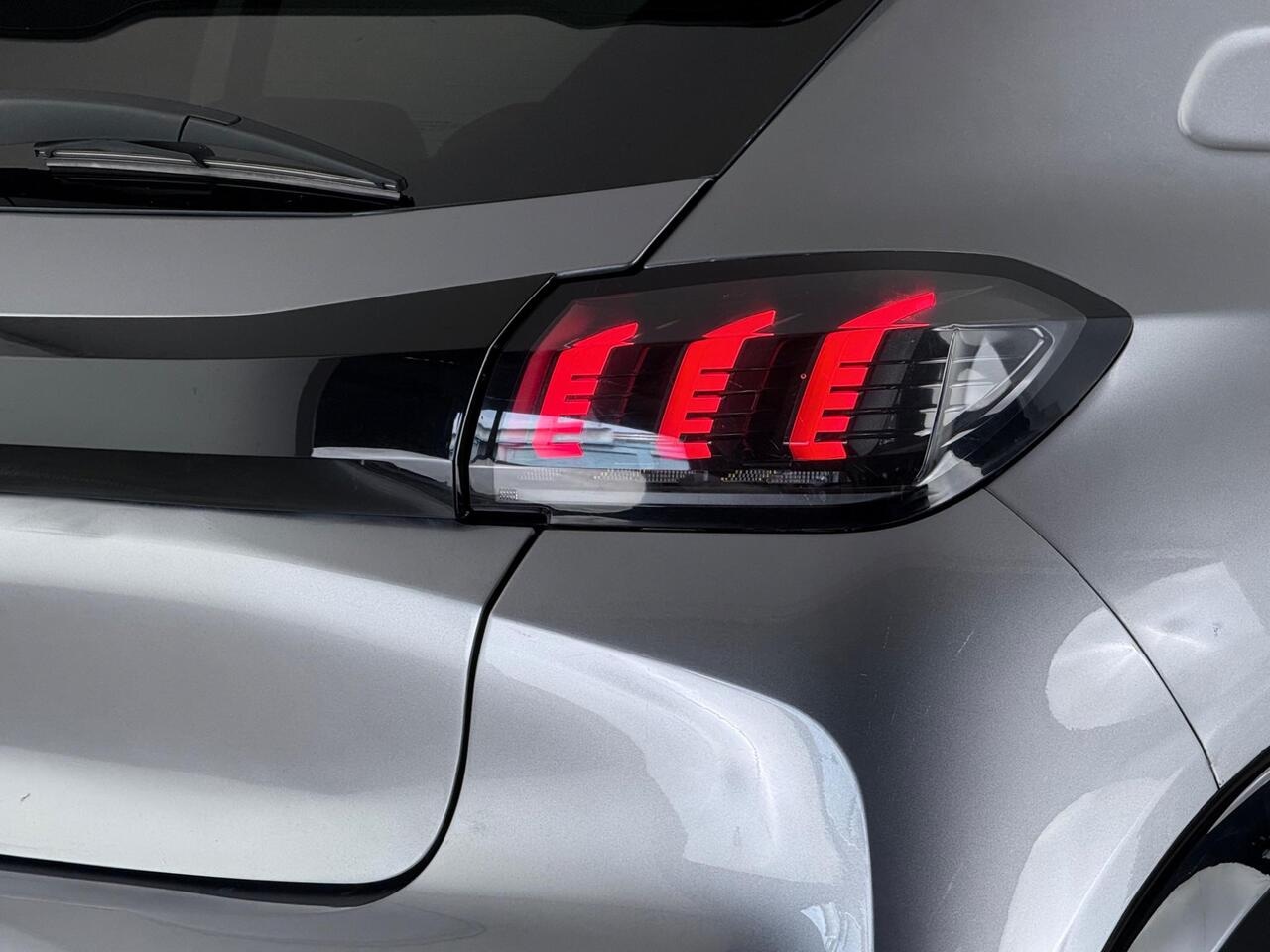 Peugeot 208 thumbnail Inconclusive