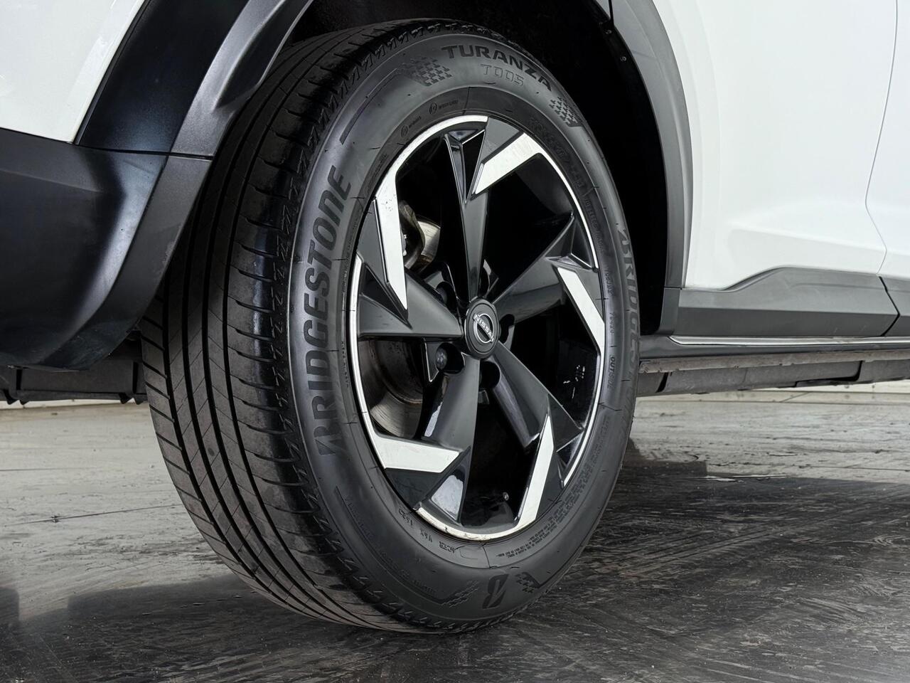 Nissan Juke thumbnail Wheel