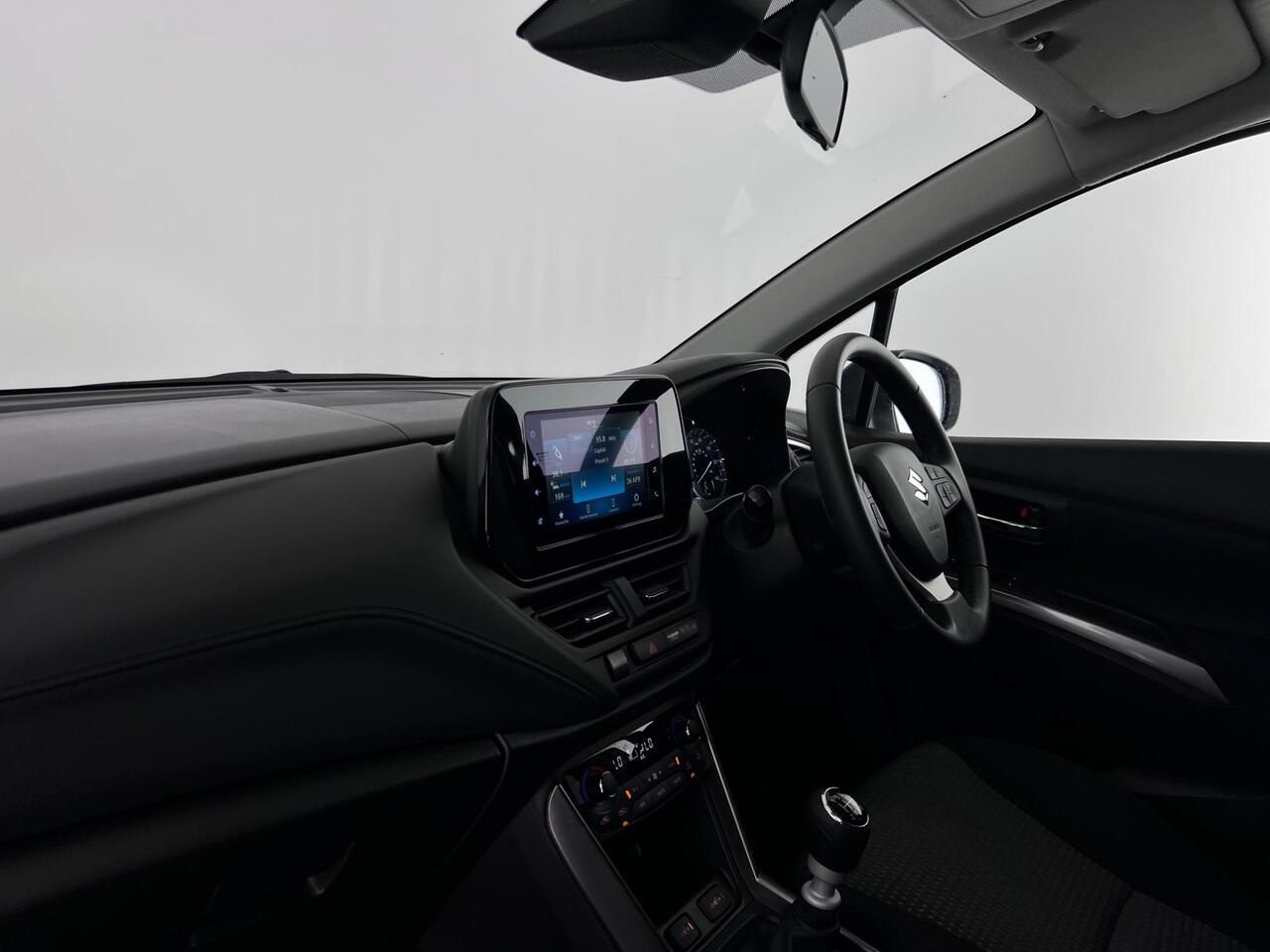 Suzuki S-Cross thumbnail Interior Front