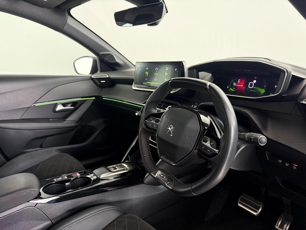 Peugeot 208 thumbnail Interior Front