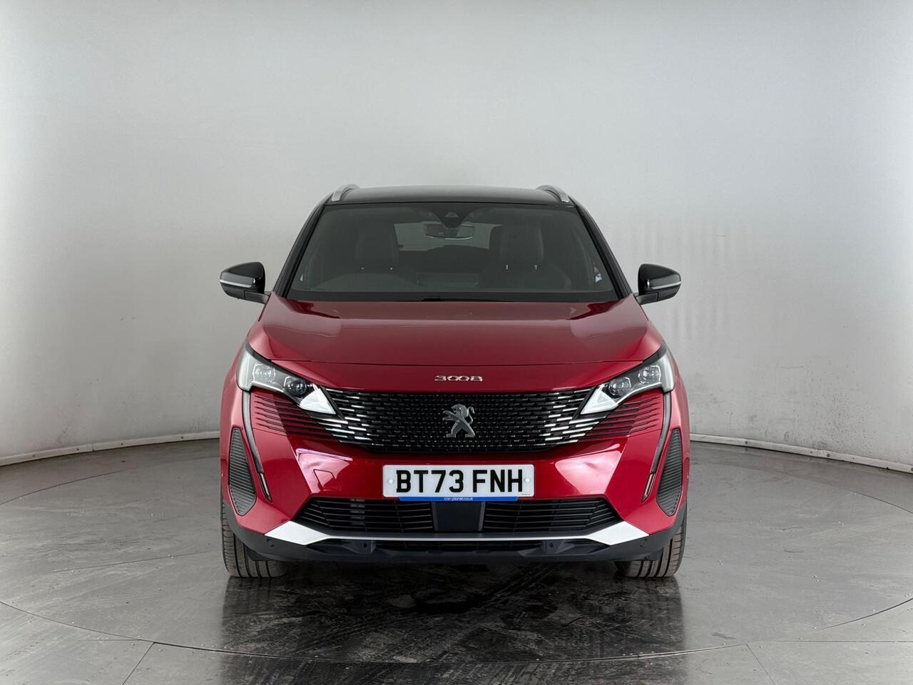 Peugeot 3008 thumbnail Front