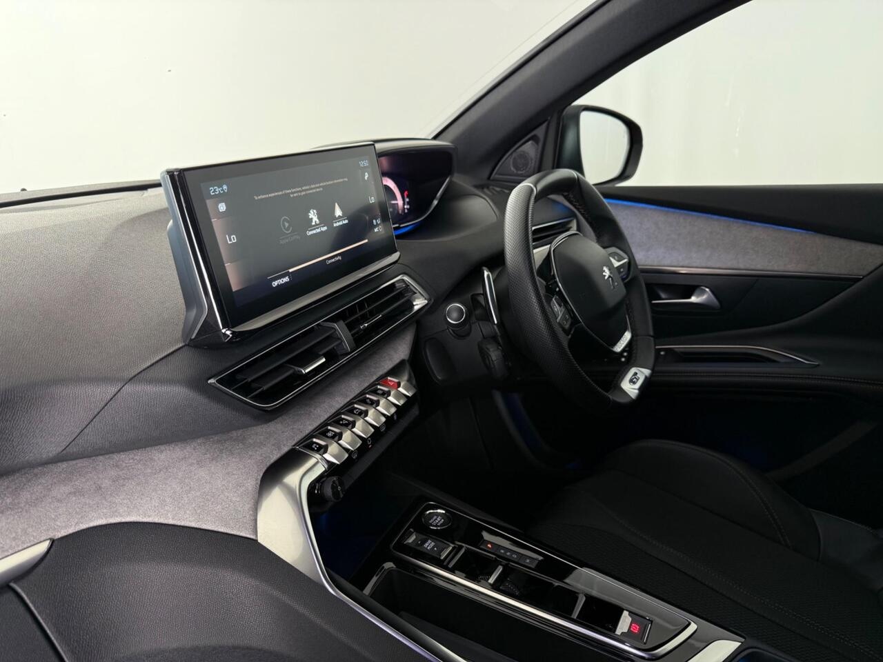 Peugeot 3008 thumbnail Interior Front