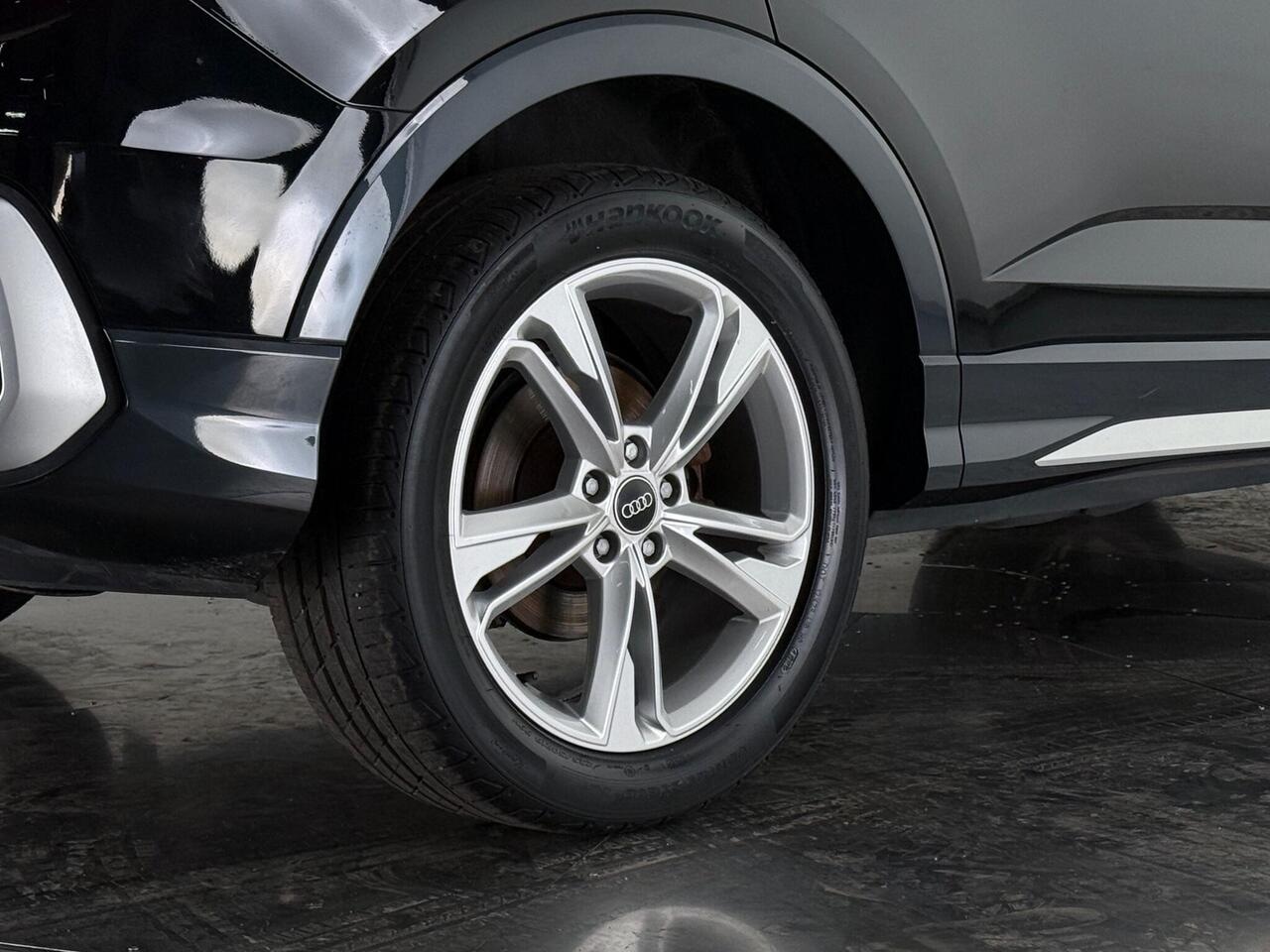 Audi Q3 thumbnail Wheel