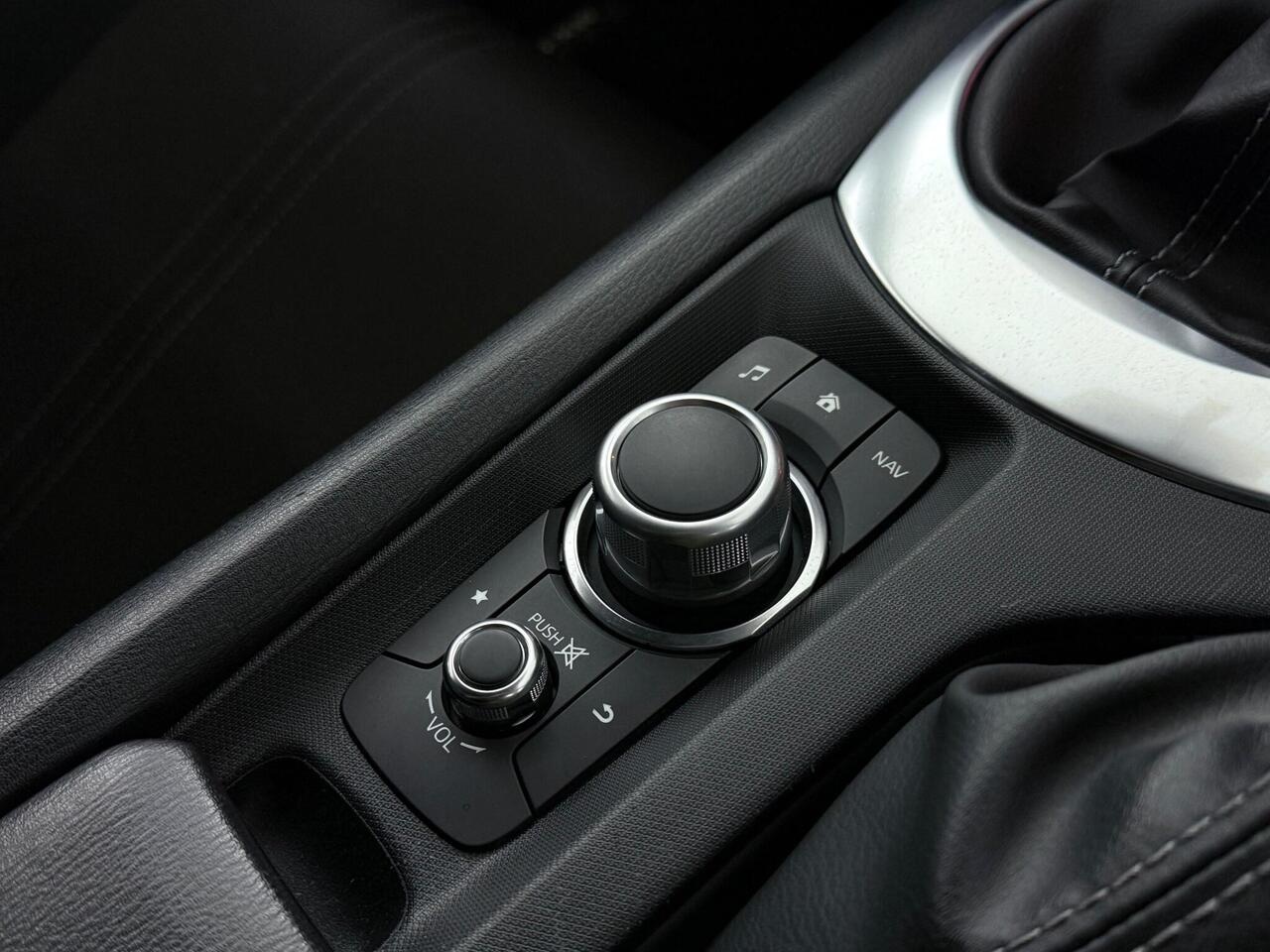 Mazda MX-5 thumbnail Misc Controls