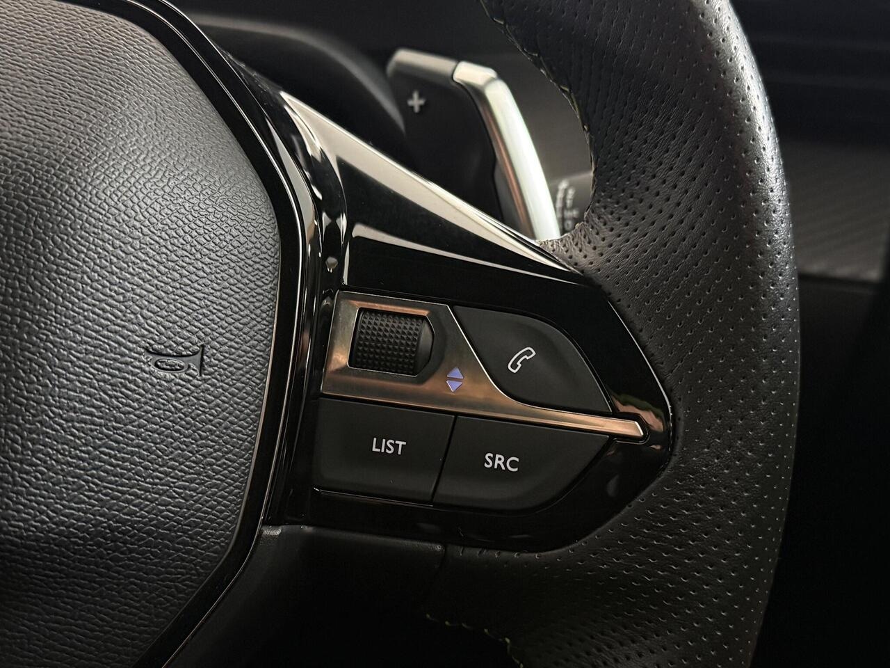 Peugeot 208 thumbnail Misc Controls