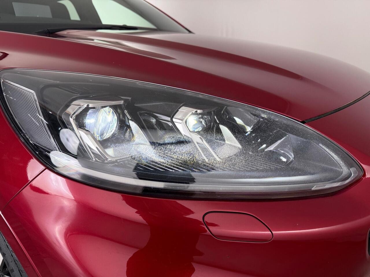 Ford Kuga thumbnail Lights Front