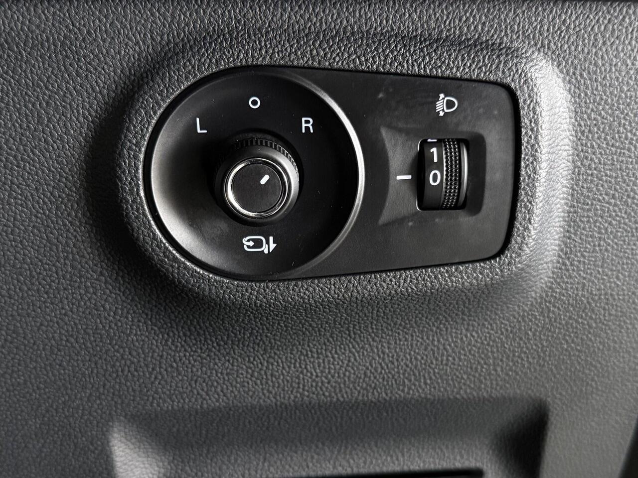 MG MG ZS thumbnail Misc Controls