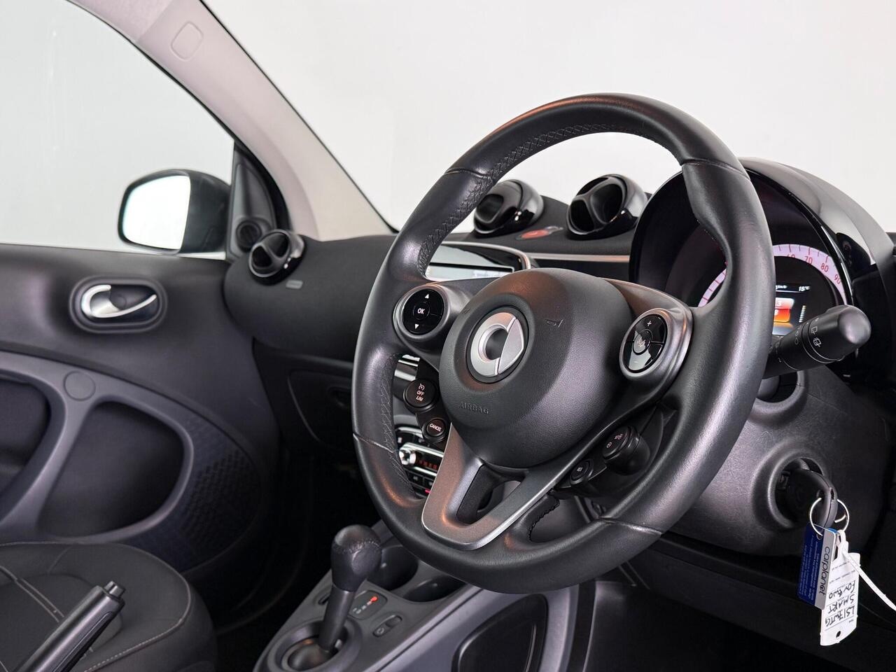 Smart fortwo thumbnail Interior Front