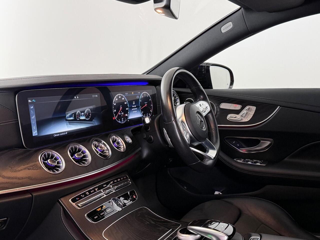 Mercedes-Benz E Class thumbnail Interior Front