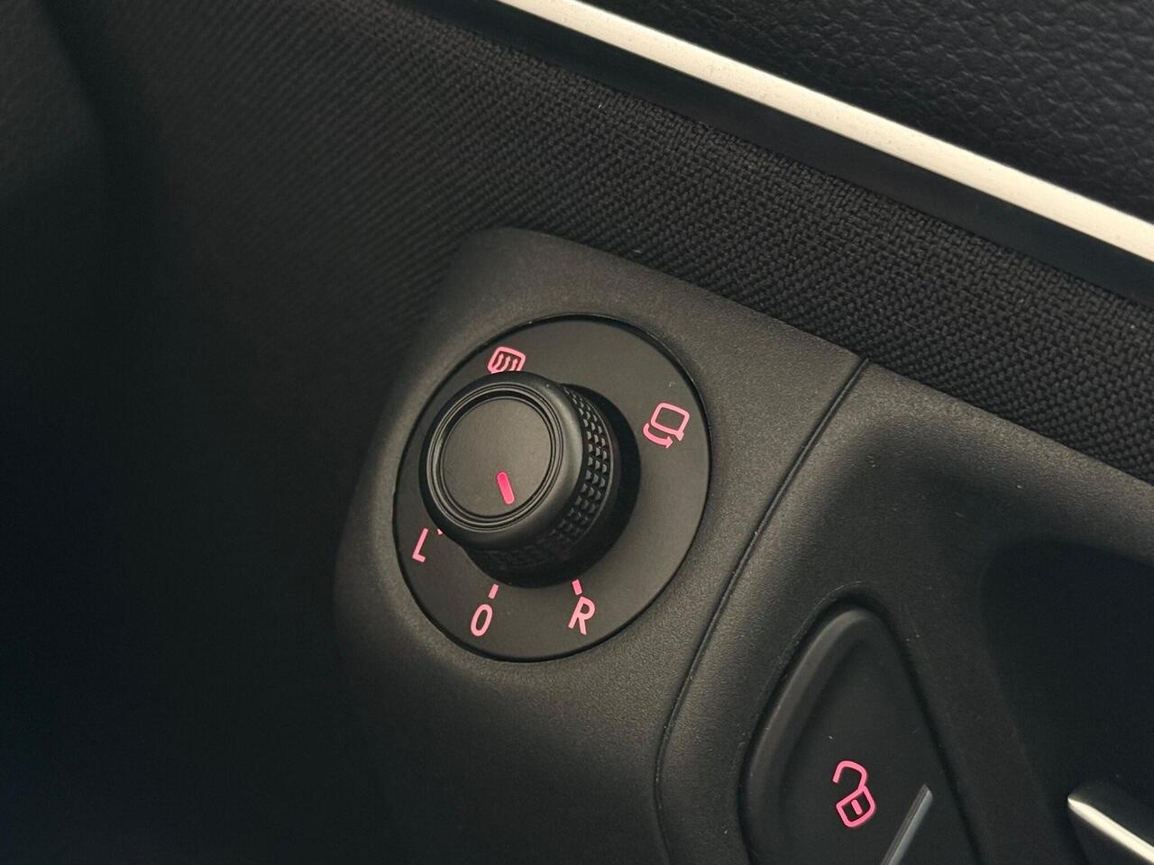 Volkswagen Polo thumbnail Misc Controls