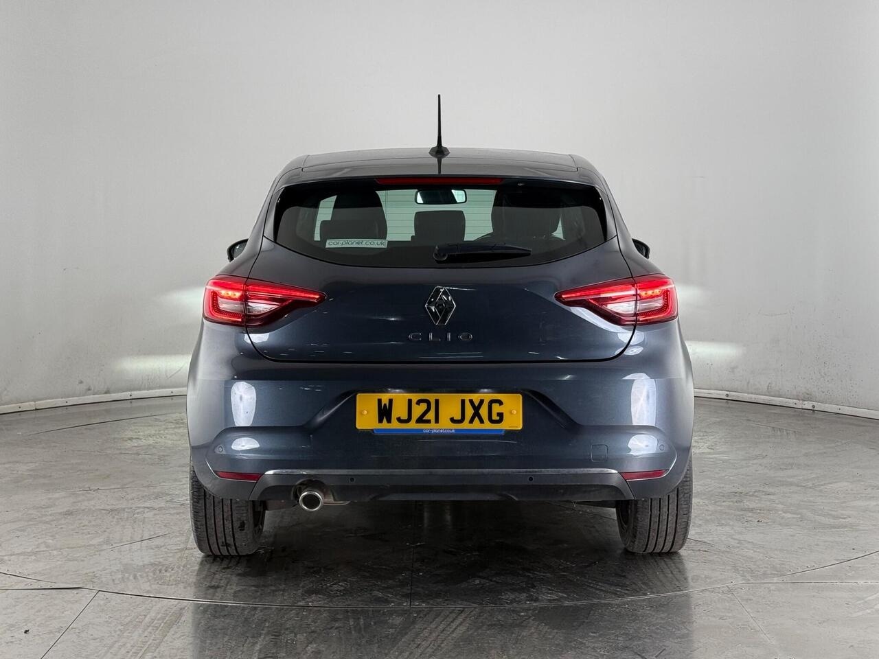 Renault Clio thumbnail Rear