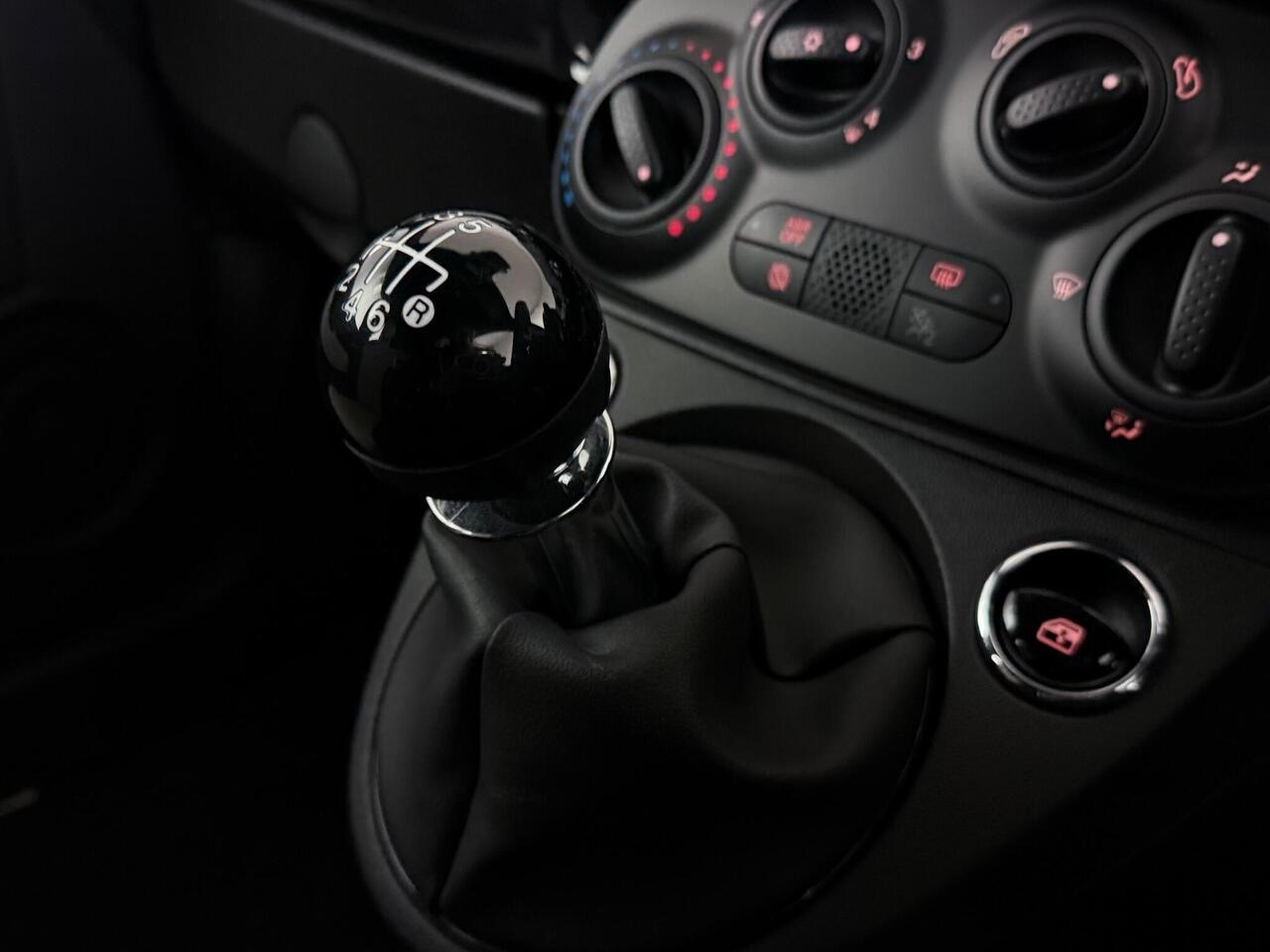 Fiat 500C thumbnail Interior Front