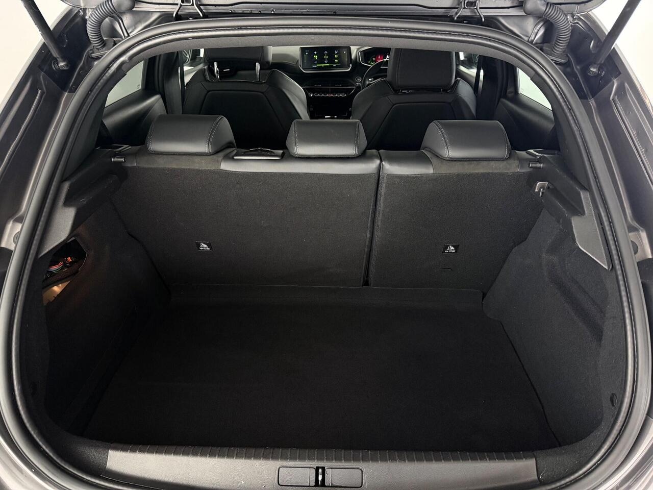 Peugeot 208 thumbnail Boot