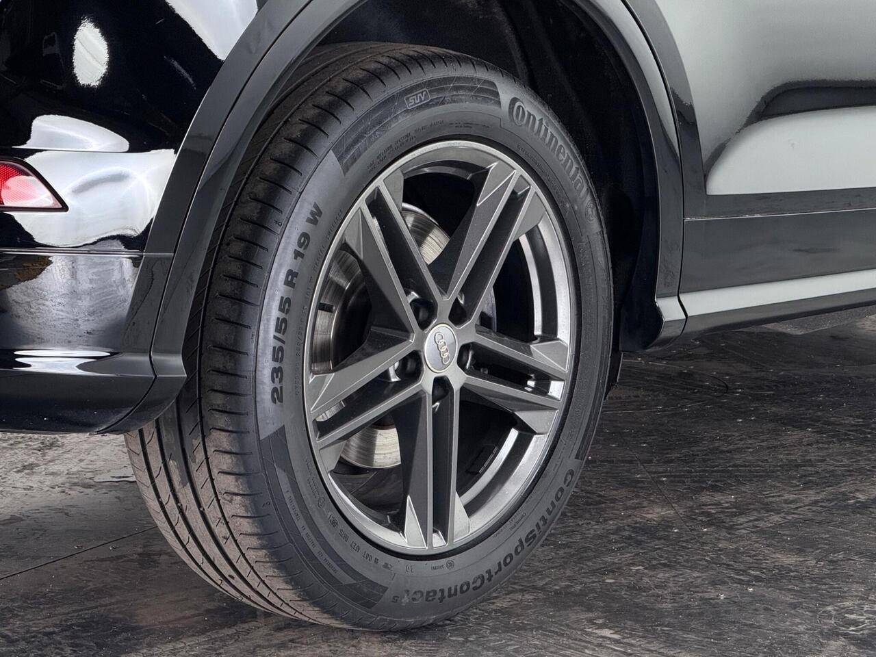 Audi Q5 thumbnail Wheel