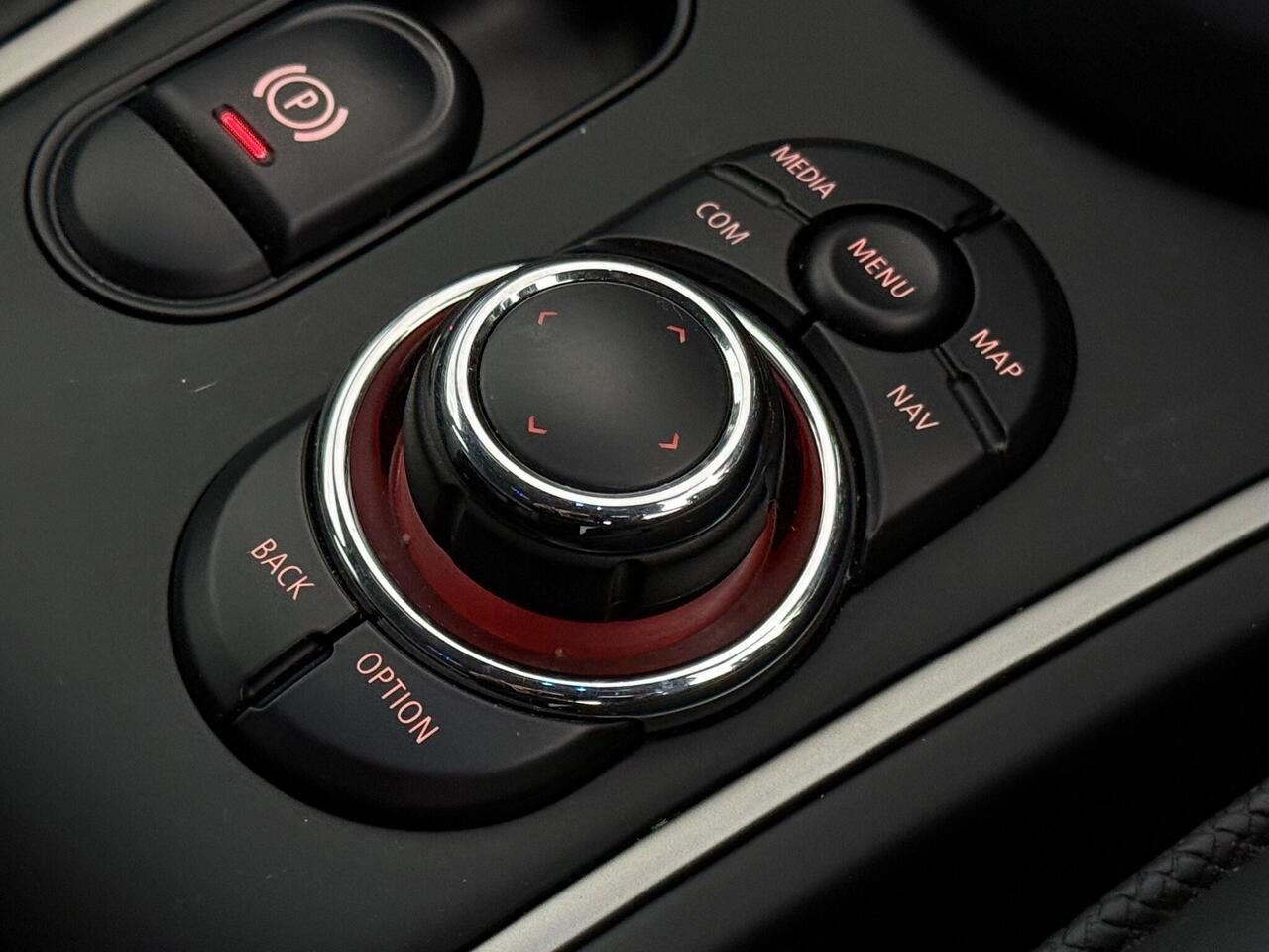 MINI Countryman thumbnail Misc Controls