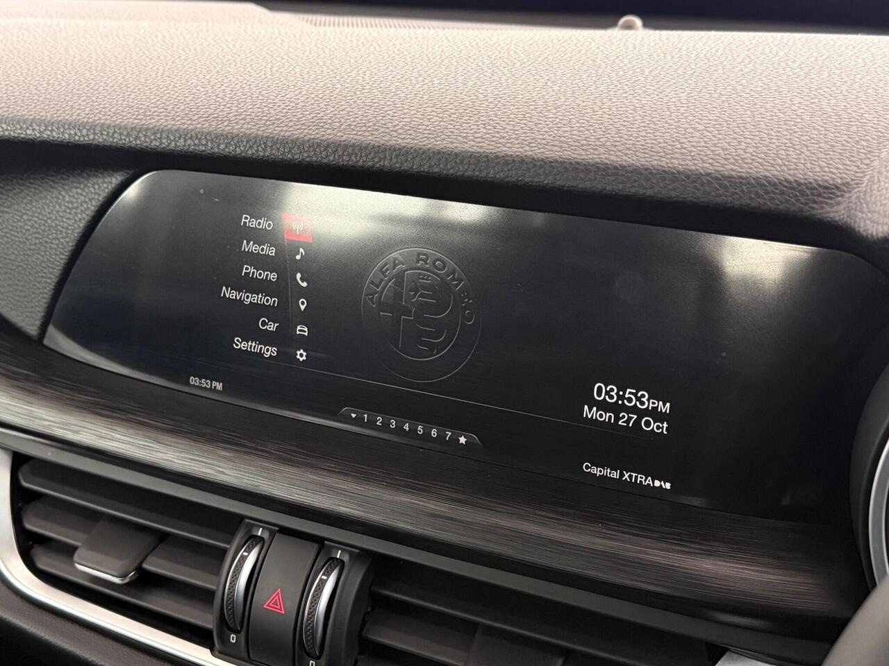 Alfa Romeo Stelvio thumbnail Infotainment System