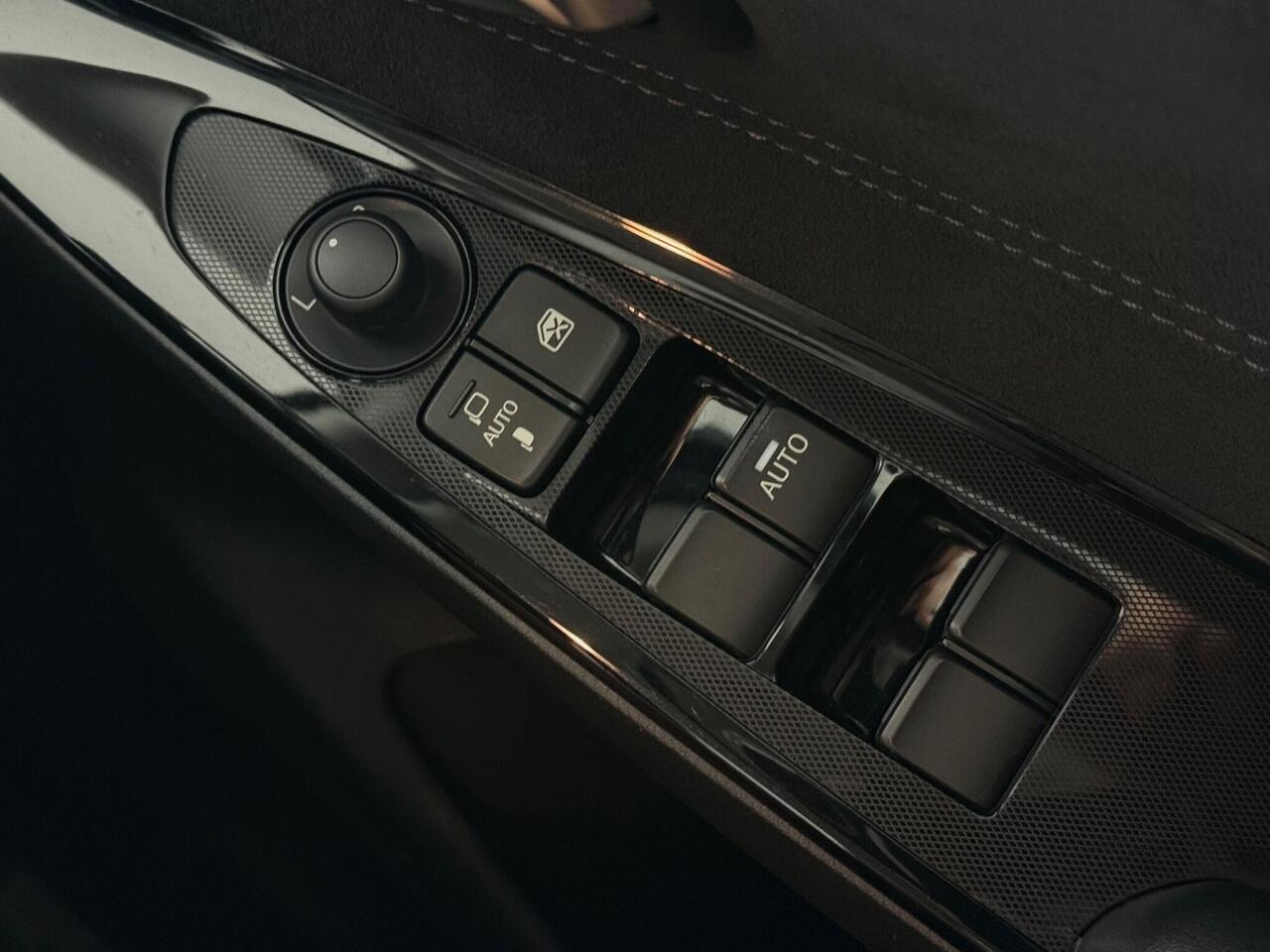 Mazda Mazda2 thumbnail Misc Controls