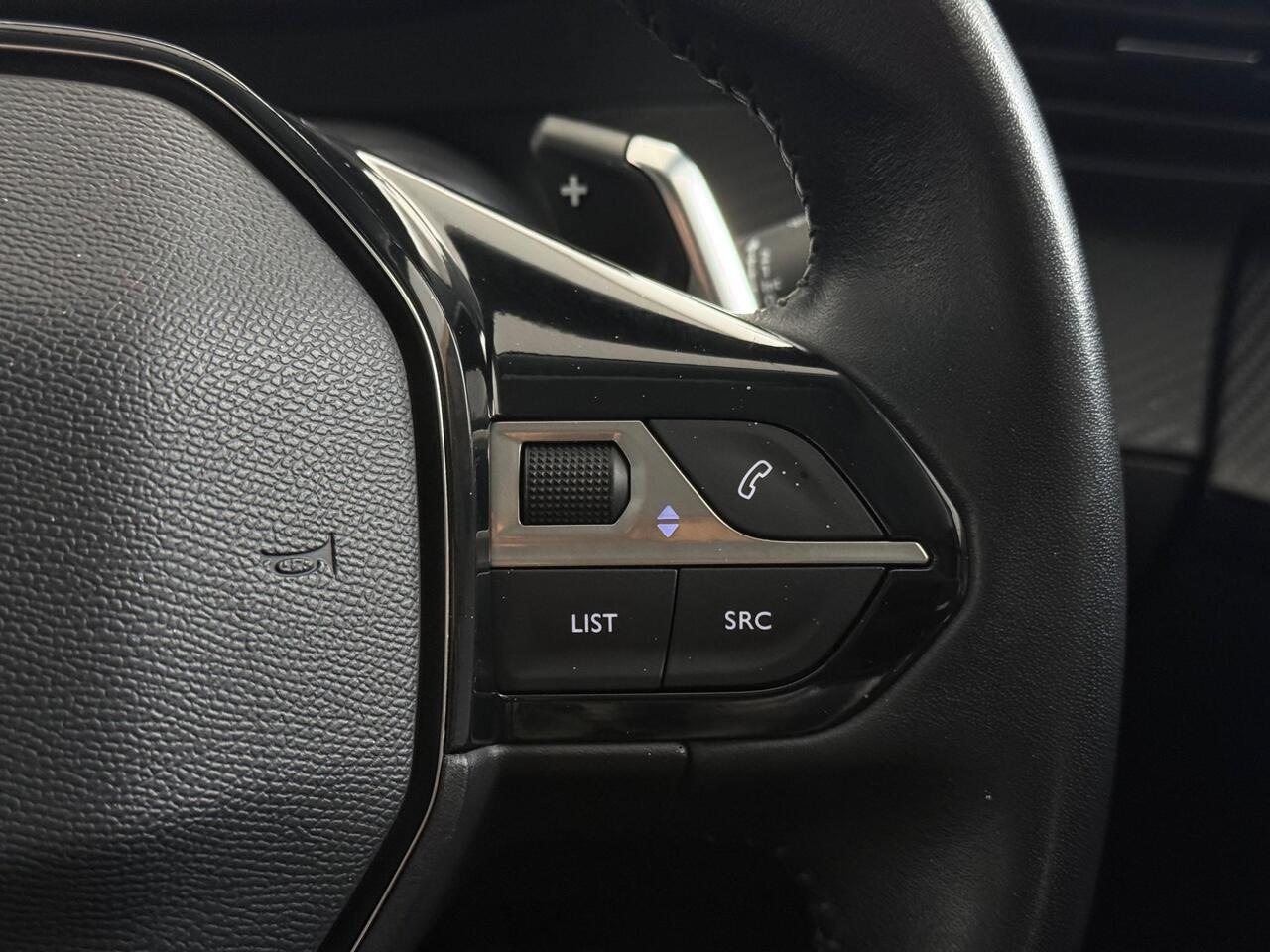 Peugeot 208 thumbnail Misc Controls