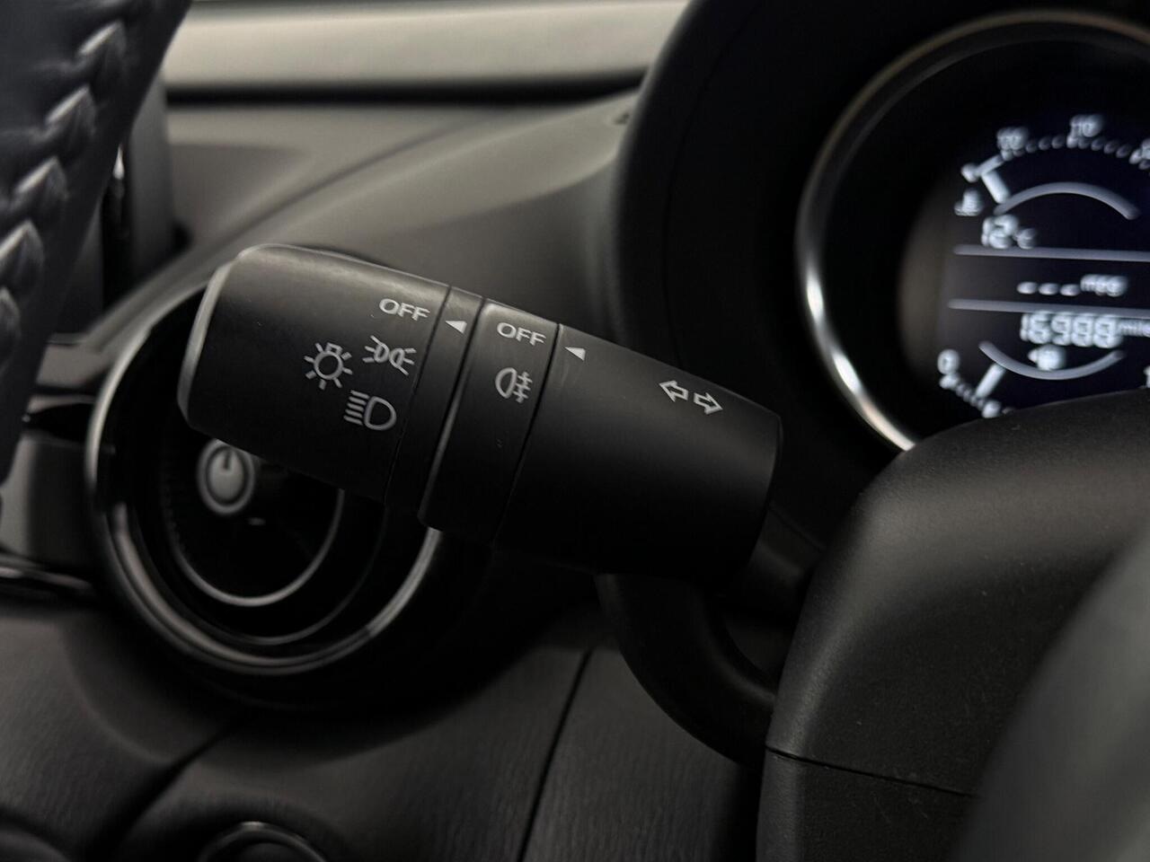 Mazda MX-5 thumbnail Misc Controls