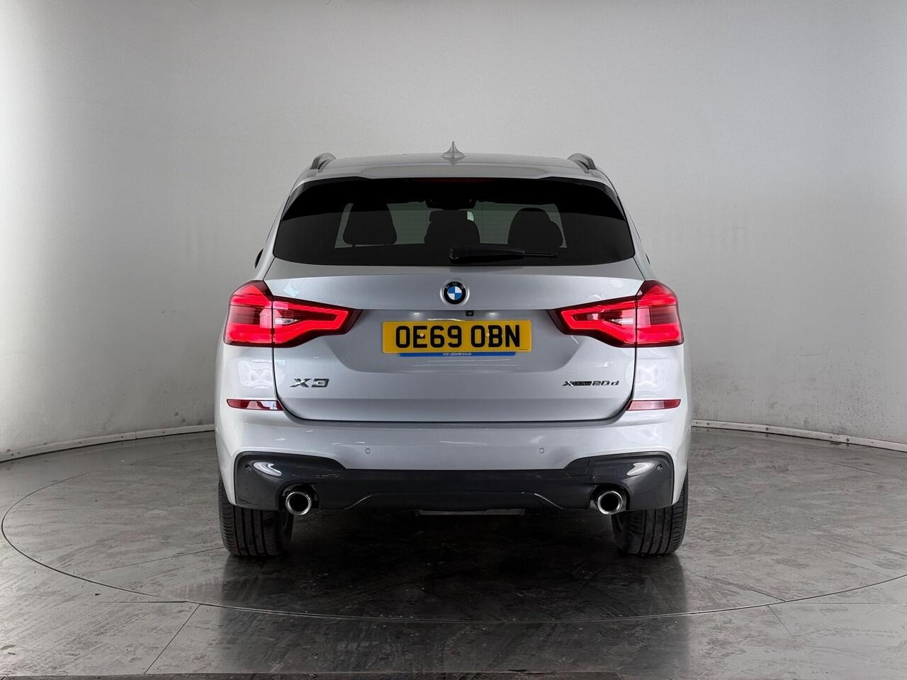 BMW X3 thumbnail Rear