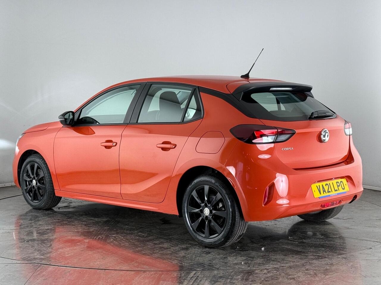 Vauxhall Corsa thumbnail Rear Left