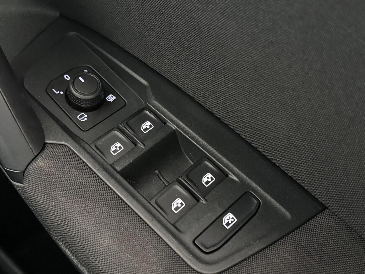 Volkswagen Tiguan thumbnail Misc Controls