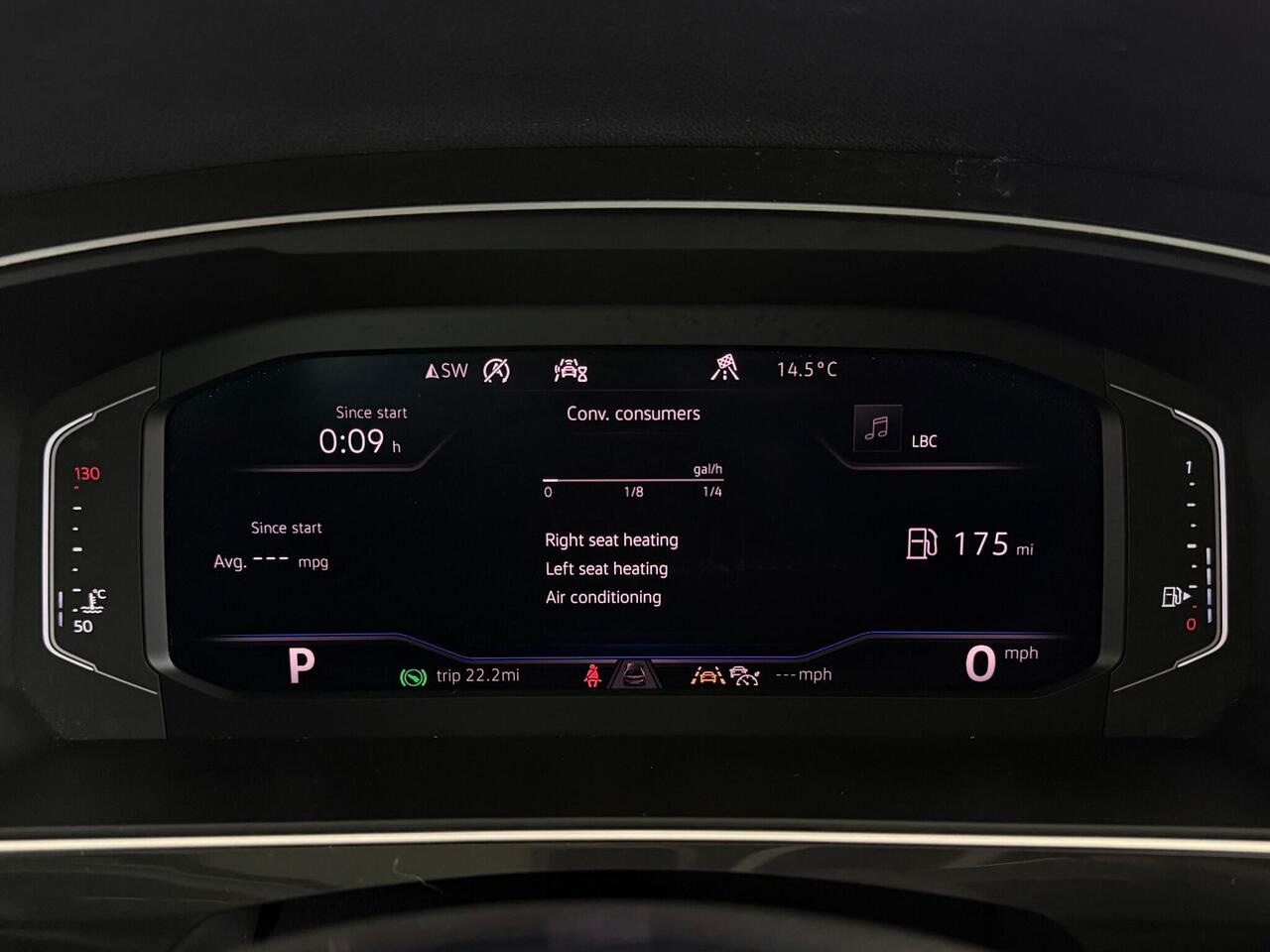 Volkswagen Tiguan thumbnail Driver Instruments