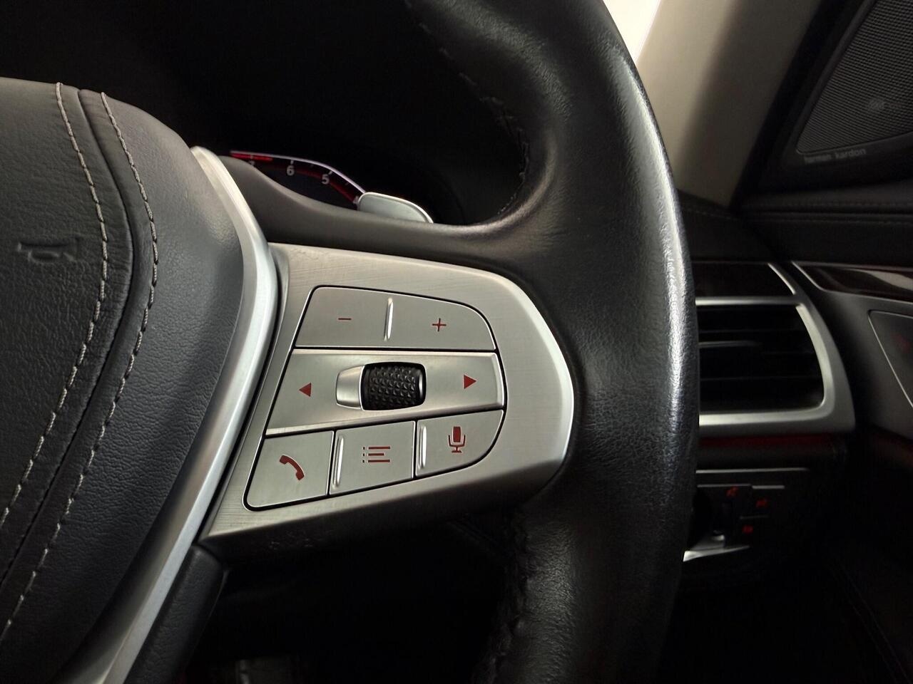 BMW 7 Series thumbnail Misc Controls