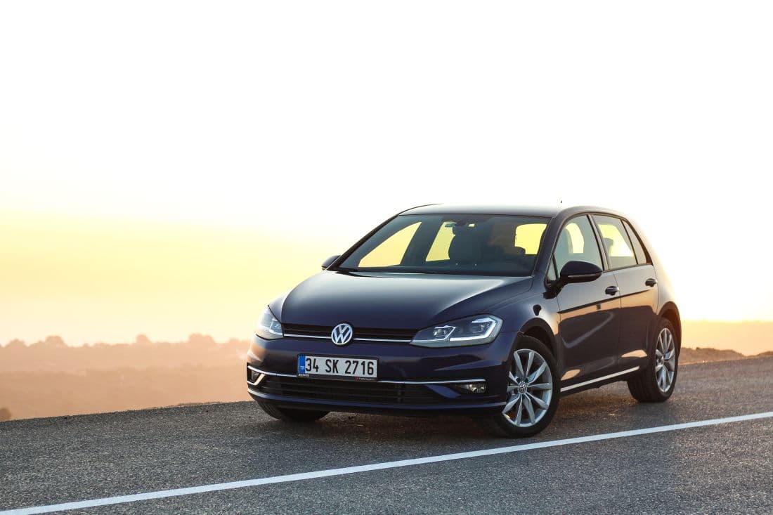VW Golf Black vw-golf-black