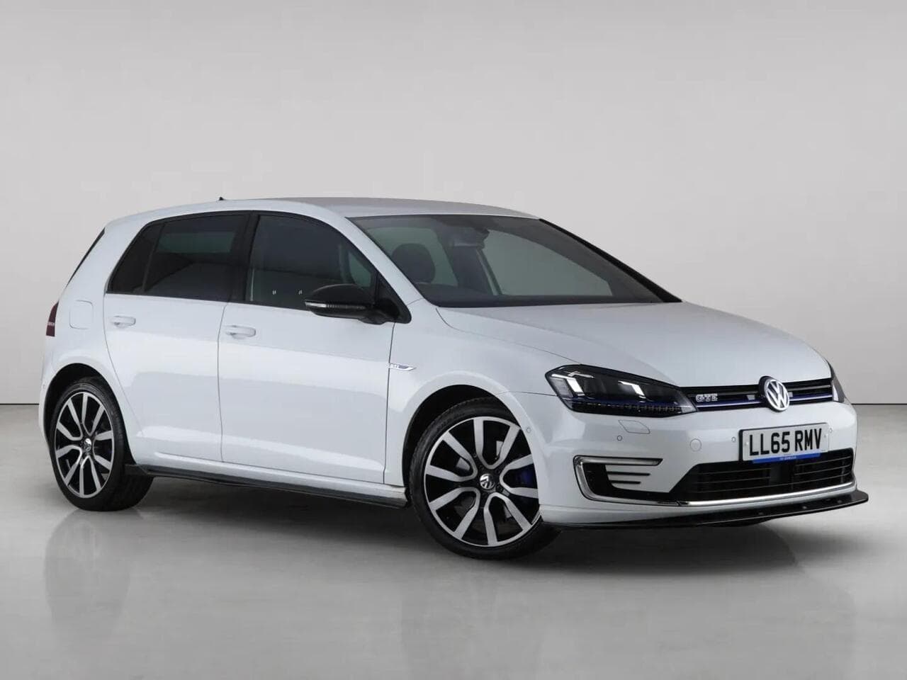 Volkswagen Golf - Volkswagen Golf 1.4 TSI GTE Nav DSG Euro 6 (s/s) 5dr