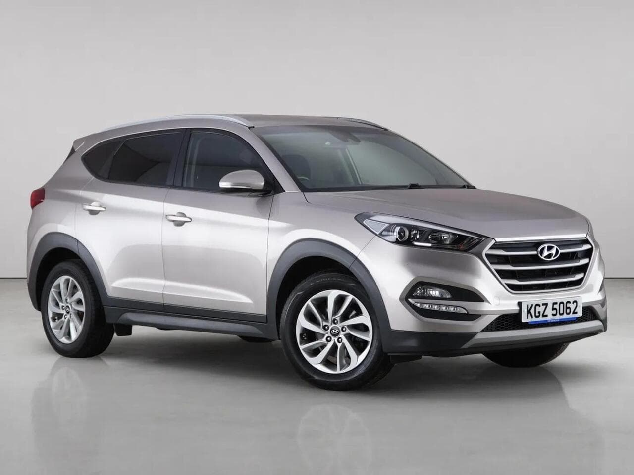 Hyundai TUCSON - Hyundai TUCSON 1.6 GDi Blue Drive SE Nav Euro 6 (s/s) 5dr